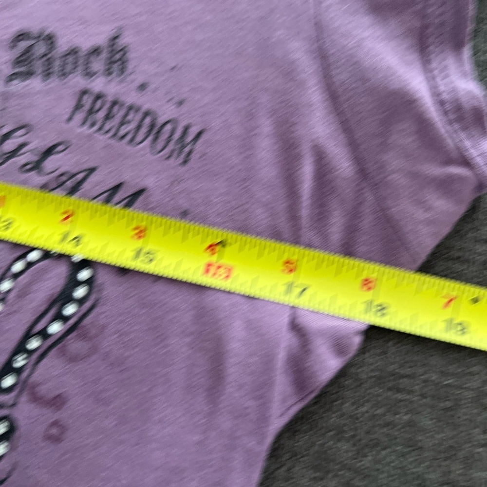 Guess Womens Purple Graphic Rhinestone Shirt Grunge Alt Girl Short Sleeve Large - Picture 5 of 6